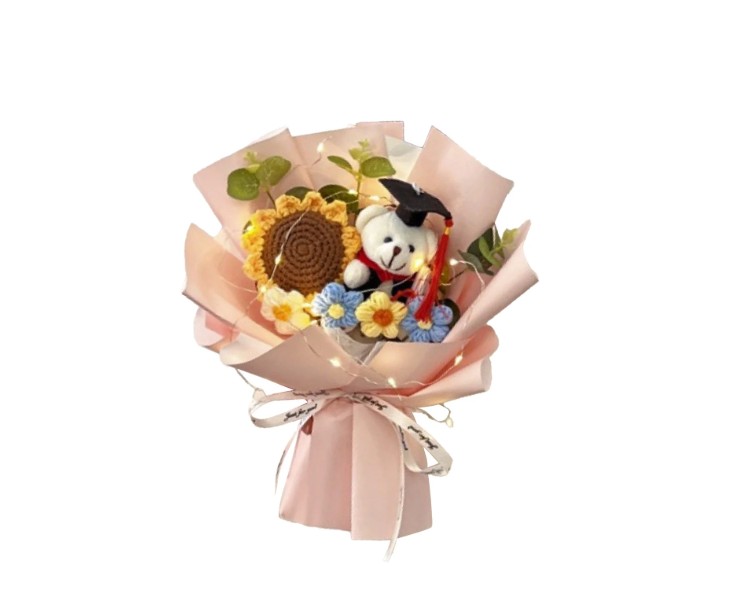 Graduation Bear Bouquet 32x25cm - Pink, Blue, Peach
